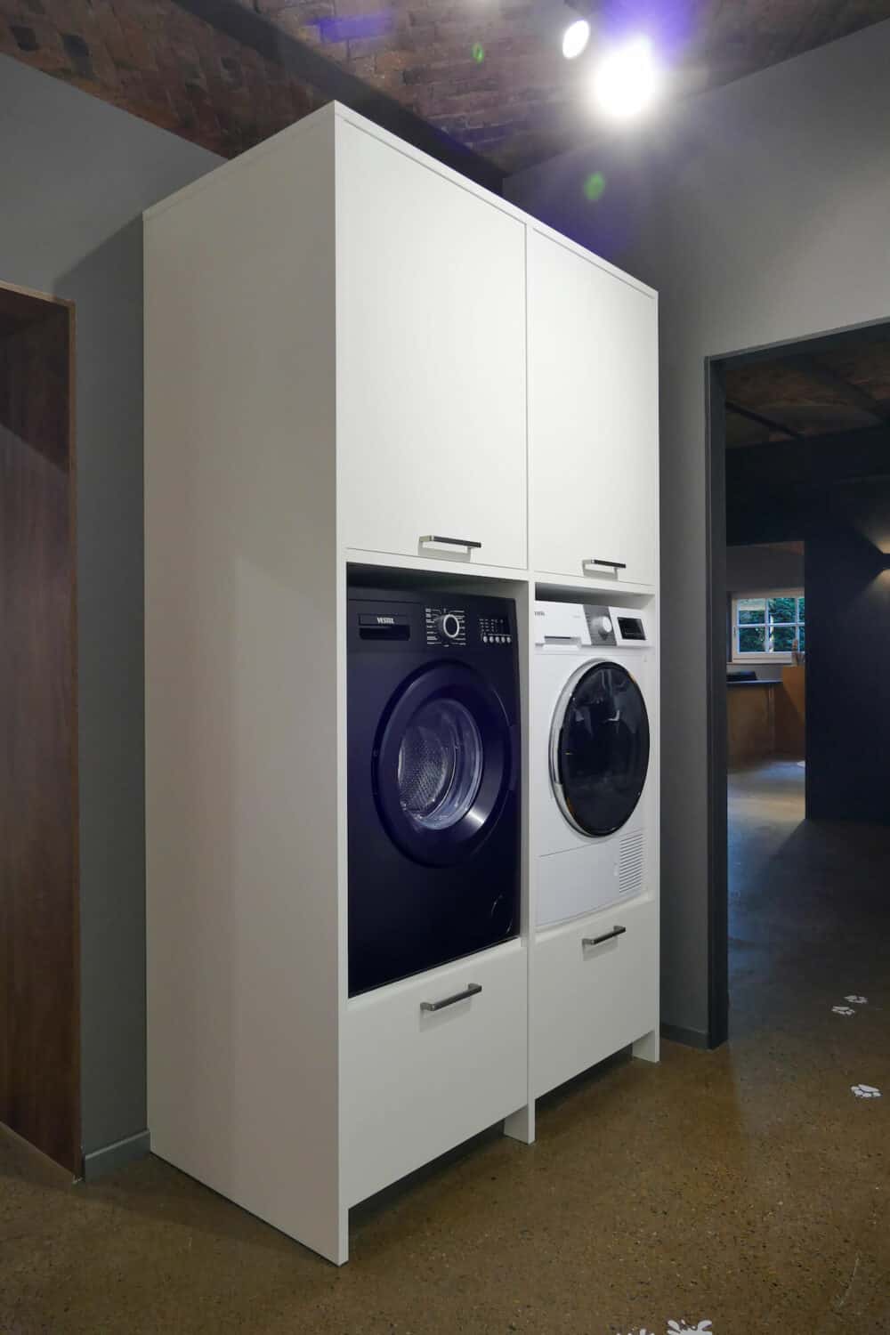 Hauswirtschaftsraum Waschmaschinen Bauformat moderne Inselküche